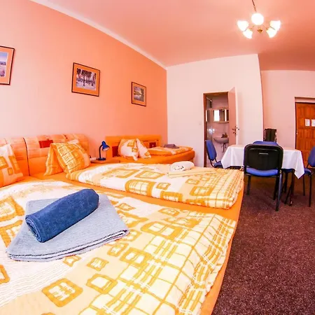 Alexandra Guest house Svoboda nad Upou