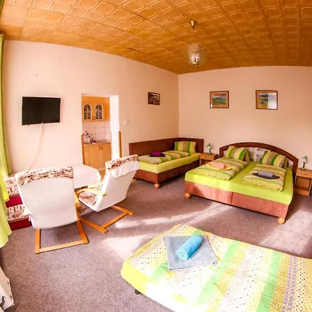 Alexandra 3* Svoboda nad Upou