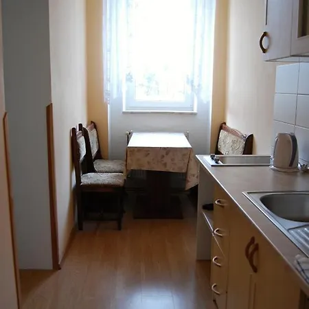 Alexandra 3*
